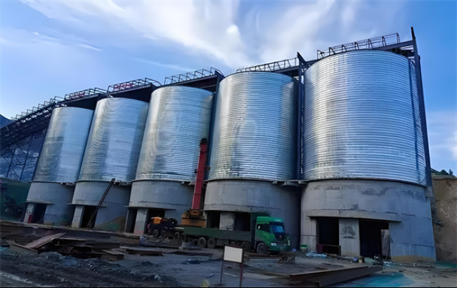 云阳螺旋卷板仓施工现场